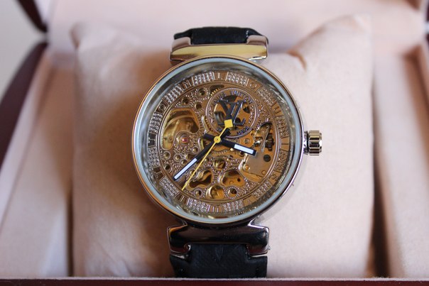 Копии швейцарских часов, мужские наручные часы